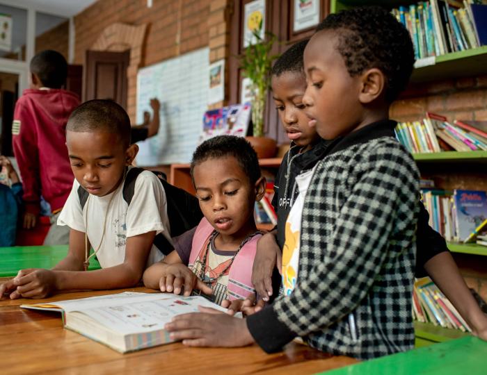 Classe d'alphabétisation, Madagascar