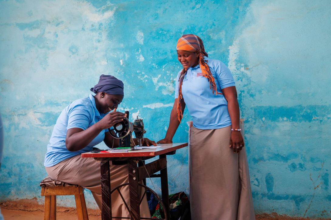 Jeunes filles, AJDM, Mali ©Makaveli